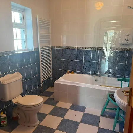 בית נופש Denmar Spacious Coastal Bungaow *